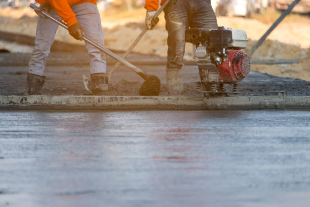 Best Local Concrete Companies  in Val Verde, CA