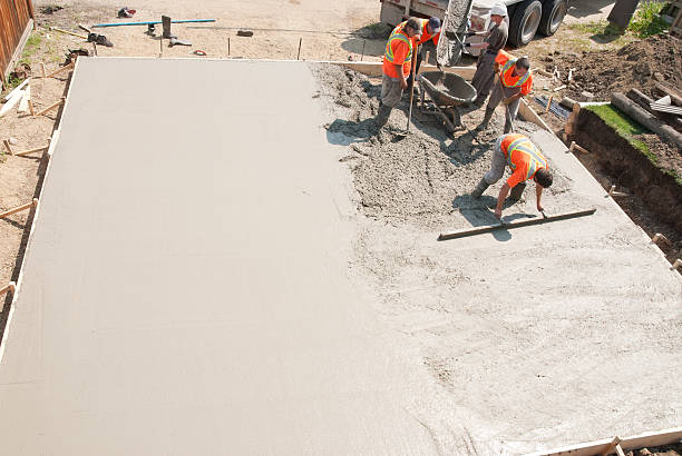 Best Concrete Patio Contractor  in Val Verde, CA